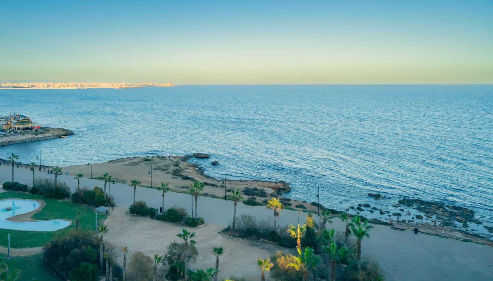 Apartamento Premium Con Jacuzzi Y Vistas Al Mar En Punta Prima, Torrevieja By Rentalole Buitenkant foto